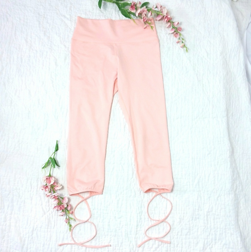 Aerie Leggings Criss-cross Straps Cropped